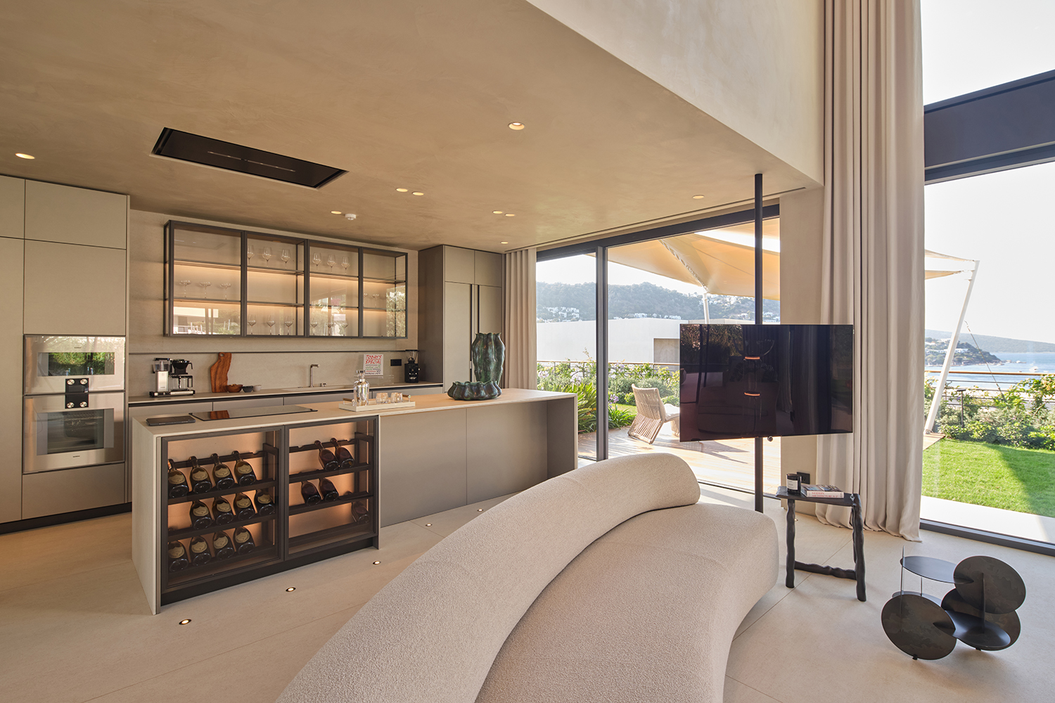 Caja Maxx Royal Bodrum Private Beach Club