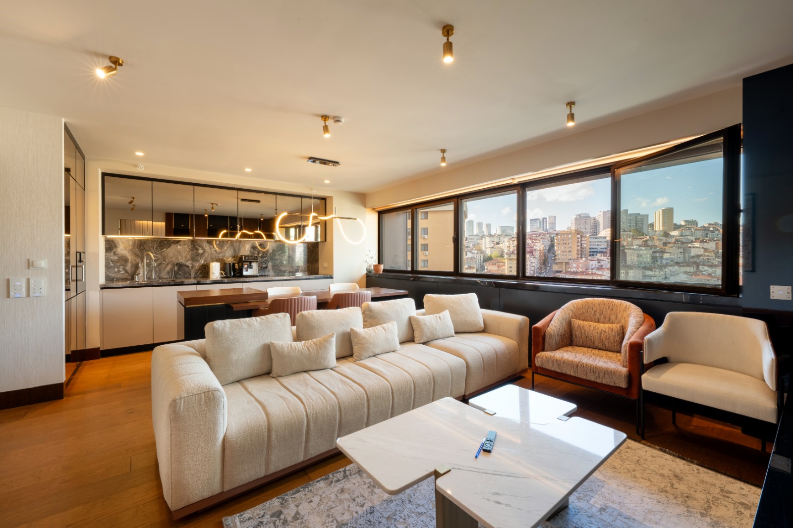 Ritz 7