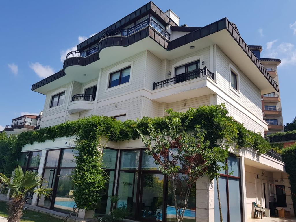 Acarkent family villa
